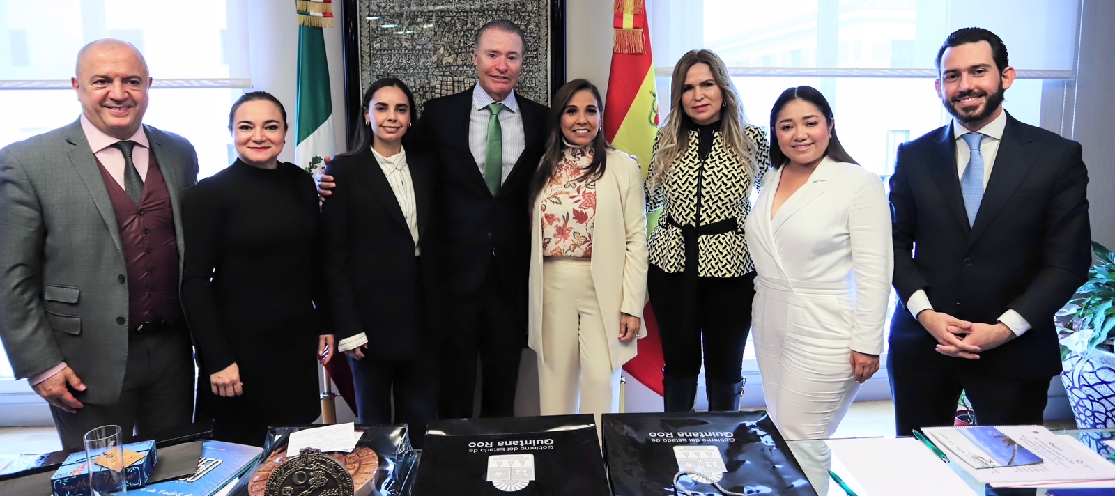 Mara Lezama hace alianza con la Embajada de México en España para